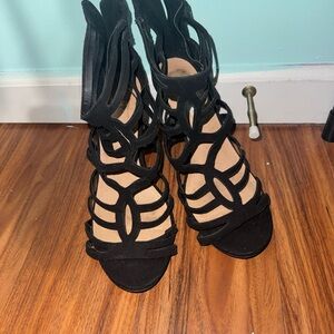Elegant Black Strappy Women's Sandals
